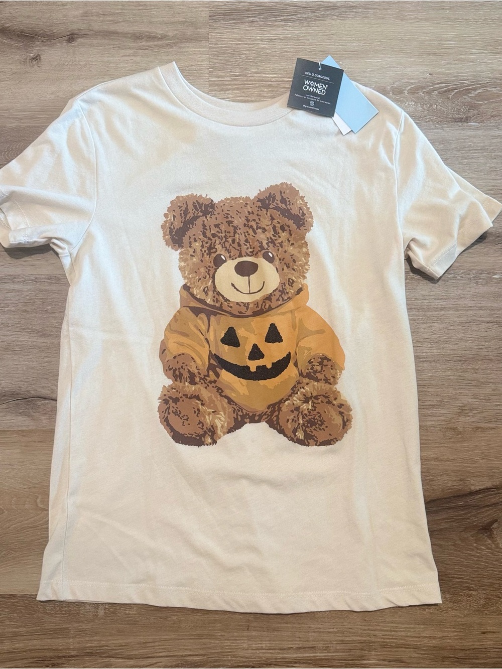 Women’s Grayson Threads XS White T-Shirt with Pumpkin Bear Costume Graphic